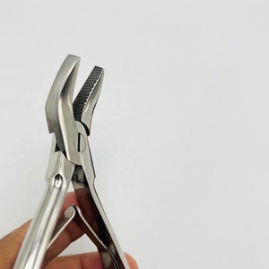Pince à cheveux incurvée TEEJAY en acier inoxydable, couleur arc-en-ciel, à maintien robuste, pour micro/nano perles, avec logo personnalisé - Product Image 2