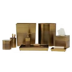 Juego de baño de metal de lujo para interiores con soporte para cepillos de dientes y dispensador de jabón - Product Image 1