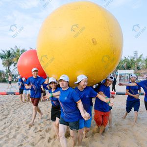 Ballon gonflable géant pour team building, fabriqué au Vietnam en PVC, garantissant la sécurité en transport, toutes saisons, Thuy Linh, facile à installer et à transporter. - Product Image 3