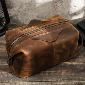 Sac de voyage suspendu en cuir vintage avec fermeture éclair, grande capacité, poignée souple, écologique, pour trousse de toilette, OEM ODM - Product Image 6