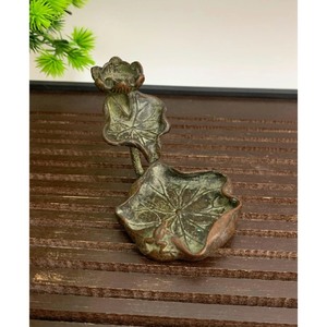 ที่วางธูปใบบัวสีบรอนซ์รุ่นยอดนิยมสำหรับใส่กรวยหอมอโรมาเธอราพี - Product Image 6