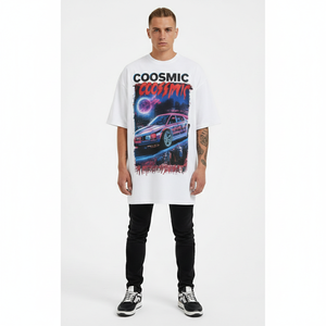 Camiseta Blanca Extra Grande para Hombre Coosmic con Estampado Gráfico de Auto, Estilo Urbano, Manga Corta, Cuello Redondo, 100% Algodón Jersey - Product Image 1