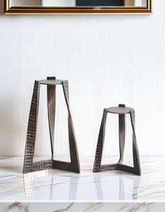 Candelabro Triangular de Metal, Decoración para el Hogar, Duradero - Product Image 3