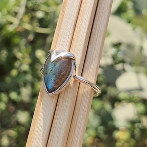 Piedra de Labradorita, Plata de Ley 925, Chapada en Oro, Hecha a Mano, Forma de Pera, Regalo de Aniversario para Ella, Mamá - Product Image 4