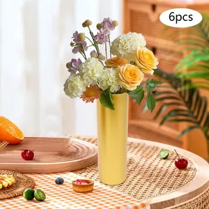 Florero de Metal Dorado Contemporáneo Hecho a Mano, Soporte Premium para Arreglos Florales para Arquitectos, Diseñadores de Interiores y Casas de Lujo - Product Image 5