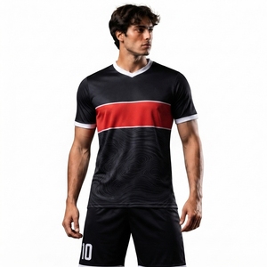 Uniformes de Fútbol de Poliéster de la Mejor Calidad con Diseño Personalizado y Servicio de Impresión de Logotipo OEM para Ropa Deportiva con Nombre y Estilo para Adultos - Product Image 6