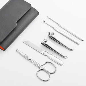 Ensemble de coupe-ongles professionnels en acier inoxydable 7 en 1, kit de manucure et pédicure classique luxueux, boîte de couleur, outils de toilettage portables - Product Image 1