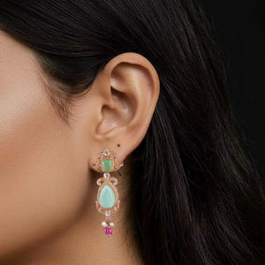 Ensemble de boucles d'oreilles pendantes en argent sterling vert, forme poire, faites à la main, style Kundan indien traditionnel, bijoux de mariage pour mariée - Product Image 2