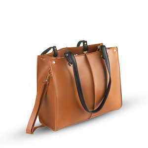 Bolsas de viaje Harmony Brown: accesorios duraderos y elegantes para el viajero moderno - Product Image 3