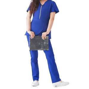 Tenues médicales sur mesure : ensembles d'uniformes et blouses d'hôpital pour usage médical - Product Image 2