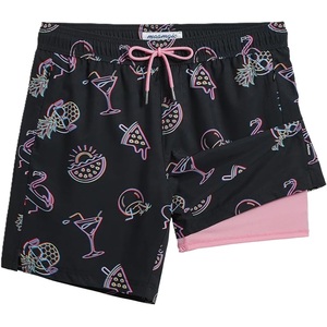 Shorts de bain pour hommes en polyester tissé avec bordure contrastante, imprimé AOP, élastique en nylon, séchage rapide, décontracté, fournisseur du Bangladesh - Product Image 2