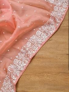 Sari en organza brodé vintage avec bordure florale, léger et transparent, de créateur, pour fêtes et mariages, tenue ethnique - Product Image 3