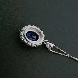 สร้อยคอแซฟไฟร์ทรงรัศมี จี้เงินแท้ ประดับแซฟไฟร์ประจำเดือนกันยายน ของขวัญวันครบรอบคริสต์มาสสำหรับผู้หญิง - Product Image 4