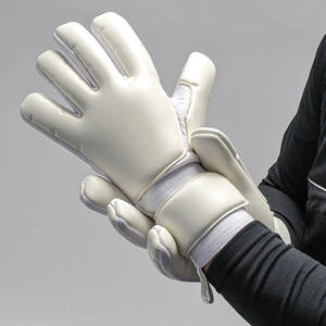 Gants de gardien de but personnalisés : Créez votre propre marque - Product Image 2