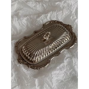 Vente en gros de boîte à beurre en acier inoxydable avec couvercle, boîte à beurre en métal de qualité alimentaire supérieure pour réfrigérateur, comptoir et usage hôtelier - Product Image 5