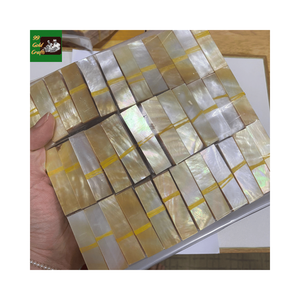 Pièces de nacre naturelle de haute qualité, coquilles de nacre pour servir le caviar, vaisselle de luxe faite à la main pour l'hôtellerie et la restauration - Product Image 1