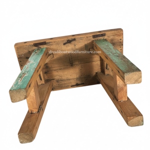 Banco Rita de Madera de Barco Reciclada, Color Original, Diseño Ecológico y Sostenible, Hecho a Mano, Taburete Pequeño de Madera para Interiores y Exteriores - Product Image 5