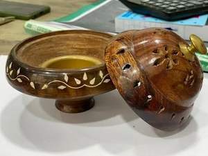 Porte-encens décoratif en bois pour la méditation, le yoga, le temple, l'aromathérapie, bâtonnets parfumés, bois naturel, artisanat fait main - Product Image 5