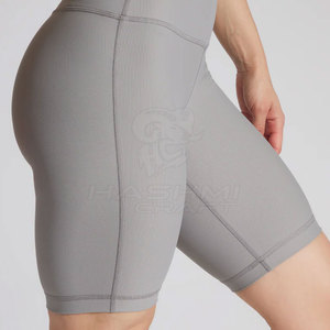 Vêtements de sport de qualité supérieure pour femmes, shorts de cycliste conçus pour un confort quotidien, ajustement flexible et mouvements faciles - Product Image 3