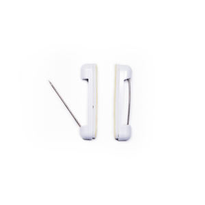 Clip avec épingle de sûreté brodée en PVC durable de 32 mm gris adhésif pour l'utilisation de badges ou de porte-cartes - Product Image 6