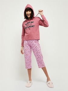 Sudadera con Capucha Rosa para Mujer con Estampado de Saturday, Manga Larga, Tejida, Corte Regular, Estilo Otoñal, 100% Algodón, Transpirable - Product Image 1
