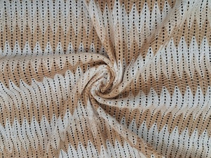 Tela de Yute Tejida a Crochet, Blanca y Beige, Directo de Fábrica, Patrón Chevron, Material de Crochet Suave y Ligero - Product Image 2