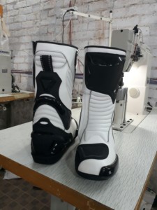 Botas de Motocicleta de Cuero, Zapatos de Carreras de Motocicleta, Zapatos Deportivos de Motocicleta de Cuero Transpirables e Impermeables - Product Image 2