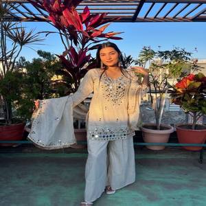 Vastra georgette ชุดกระจกทำงาน kurti plazo ปักลายด้วยความยาวด้านบนเย็บชุดเดรส kurti PANT dupatta - Product Image 2