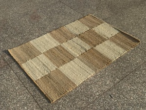 Indian Manufacturer Factory Handmade Flat Weave Anti Slip Reversible Jute Kilim Pet Friendly Rugs and <b>Mats</b> for Living Room - Product Image 3