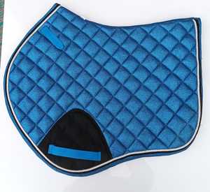 Tapis de Selle pour Cheval Rembourré en Polyester de Qualité Supérieure 2026 avec Sangle de Soutien Absorbant les Chocs pour le Dressage, le Saut et l'Équitation - Product Image 3