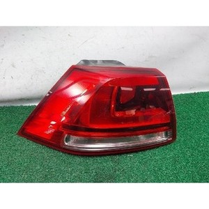 Luz Trasera Izquierda Usada para Golf 5G0945095P - Product Image 1
