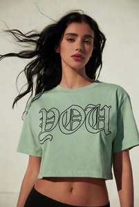 Tops Deportivos Cortos de Algodón Puro de Primera Calidad Personalizados para Gimnasio y Entrenamiento, Estilo Urbano, con Botones de Chenilla y Logotipo Estampado, Colección 2025 - Product Image 6