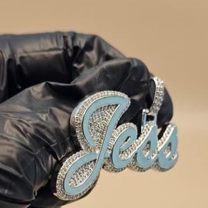 Pendentif double couche en lettres cursives, serti de pierres, en argent 925, bicolore, personnalisable avec nom, initiales, pour femme - Product Image 5