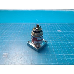 Interruptor de Presión Wasco UHP150-5103A-X/8933 UHP, Usado, Piezas de Equipos Legacy Semiconductor - Product Image 3