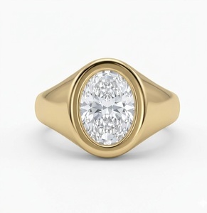 Anillo de Sello para Hombre de Uso Diario con Diamante Ovalado de Laboratorio de 2ct, Engastado en Bisel, de Oro Amarillo de 18K, Certificado IGI, Color DE, Claridad VVS2 - Product Image 5