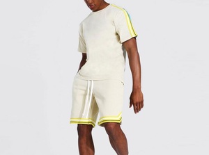 Conjunto de Camiseta y Pantalones Cortos a Rayas Color Crema para Hombre, Cuello Redondo, Cordón Ajustable, Estilo Casual de Verano, Material de Algodón Ligero - Product Image 6