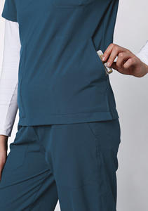 Uniformes Médicos de Verano en Oferta para Uso Hospitalario Unisex, Manga Corta, Tela de Poliéster y Spandex - Product Image 3