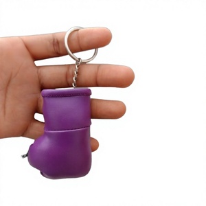 Porte-clés sportif en cuir PU avec logo personnalisé, mini-gants de boxe, pendentif suspendu, pochette d'entraînement, imprimé drapeaux du monde, cadeau en gros - Product Image 2