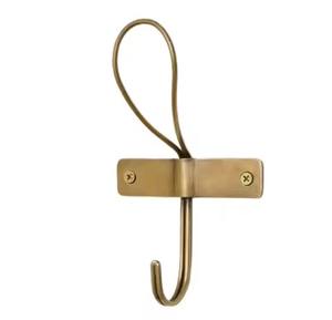 Ganchos de pared metálicos minimalistas de hierro, resistentes, para colgar abrigos, sombreros y bolsos en la entrada. - Product Image 2