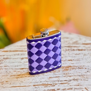 Premium Venus LeathersWere Fashion Tooled Checkered Genuine Leather Mini Hip Flasks New Metal Cap Lightweight Strong Waterproof - Product Image 1