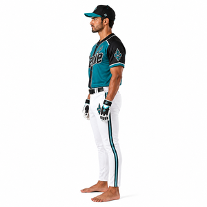 Uniforme de baseball professionnel en tissu polyester léger, vêtements personnalisés, uniforme de baseball conçu avec des propriétés d'évacuation de l'humidité - Product Image 4