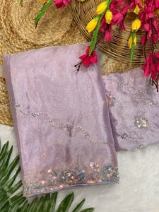 Sari de mariage indien de luxe, tendance, fait main, de créateur, élégant, pour soirée, richement brodé, avec chemisier non cousu - Product Image 2