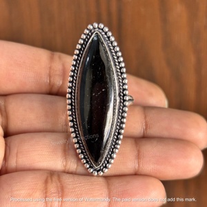 Anillo de Plata de Ley 925 con Baño de Rodio Negro, Estilo Religioso, con Gema de Moissanita Original, Engaste de Bisel, Diseño Exclusivo, Venta al por Mayor - Product Image 5
