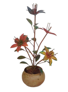 Pot de fleurs en métal moderne fait main en forme de feuille de rose unique pour la décoration artistique de la maison et du jardin, utilisation extérieure - Product Image 6