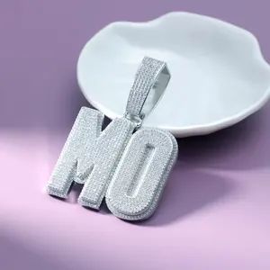 Collar con Colgante de Diamantes de Lujo para Mujer y Hombre, Uso Diario, Joyería para Bodas y Regalos, Disponible a Precio de Mayoreo - Product Image 4