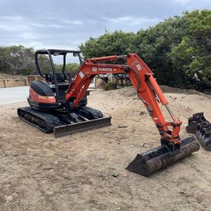 Achetez une mini-excavatrice Kubota U25 3S de 2,5 tonnes d'occasion, machine de qualité supérieure avec un moteur puissant et un fonctionnement fluide - Product Image 3