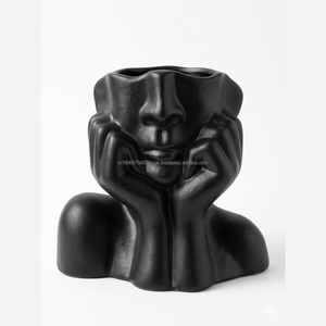 AG Elements - Jarrón Decorativo de Cerámica Negra Abstracta Moderna, Macetero con Forma de Cabeza Escultural, Hecho a Mano, Ecológico, Brillante, para Bodas - Product Image 1