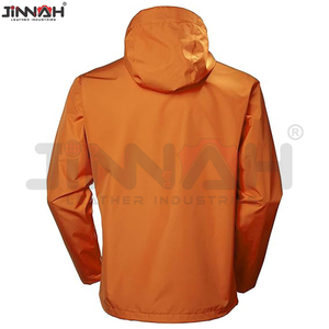 Artículo de Moda de la Temporada: Chaqueta Impermeable para Hombre con Logotipo Personalizado, Chaquetas Completas para Hombre, Chaquetas Impermeables de Poliéster y Nailon Sostenibles para Hombre - Product Image 3