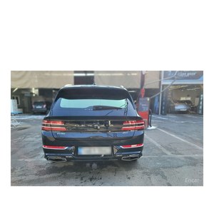 Genesis GV80 2.5T 2024, Gasolina, 2WD, con Caja de Cambios Automática, Asientos de Cuero, Cámara Trasera - 43,425 km - Product Image 4