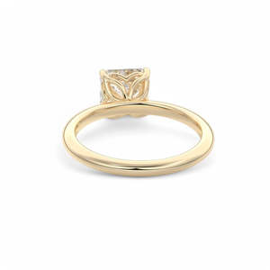 Anillo de compromiso minimalista de oro de 14K/18K con diamante solitario de corte Asscher cultivado en laboratorio, anillo de diamante de corte cuadrado escalonado - Product Image 5